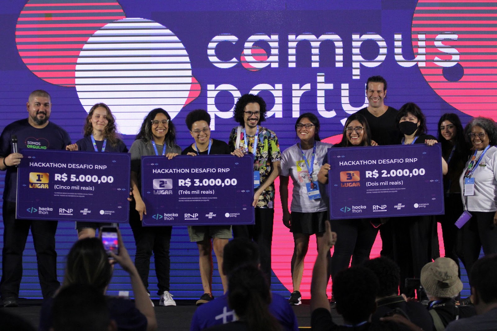 Cerimônia de premiação dos vencedores do Hackathon