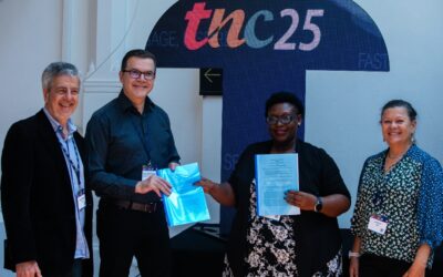 RNP firma parceria com rede acadêmica de Uganda no TNC 2025 para promover colaboração internacional em pesquisa e educação 